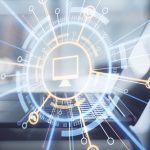 Centro de datos con servidores y concepto de hosting empresarial